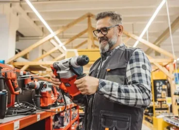 Choosing the Right Tools & Equipment for Your Project